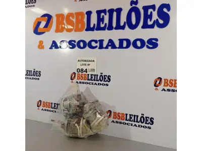 LOTE 084 - 03 MOTORES DO VENTILADOR MONDIAL 30CM. (NO ESTADO, NÃO SABEMOS SE FUNCIONA. LEILÃO NÃO TEM GARANTIA E NEM DEVOLUÇÃO).