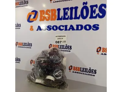 LOTE 087 - 40 PEÇAS DA PORCA DA GRADE VENTISOL. (NO ESTADO, NÃO SABEMOS SE FUNCIONA. LEILÃO NÃO TEM GARANTIA E NEM DEVOLUÇÃO).