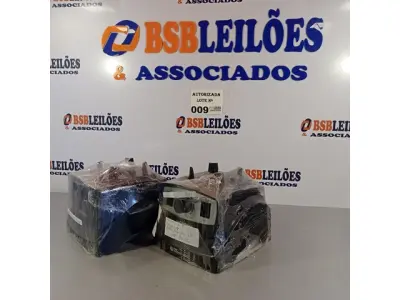 LOTE 009 - 02 CORPOS DE LIQUIDIFICADOR MASTER MONDIAL MODELO L91. (NO ESTADO, NÃO SABEMOS SE FUNCIONA. LEILÃO NÃO TEM GARANTIA E NEM DEVOLUÇÃO).