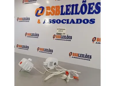 LOTE 080 - 02 MOTORES DO VENTILADOR VENTISOL 20CM. (NO ESTADO, NÃO SABEMOS SE FUNCIONA. LEILÃO NÃO TEM GARANTIA E NEM DEVOLUÇÃO).