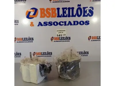 LOTE 141 - 02 MOTORES DO VENTILADOR DE PAREDE TRON 220V. (NO ESTADO, NÃO SABEMOS SE FUNCIONA. LEILÃO NÃO TEM GARANTIA E NEM DEVOLUÇÃO).