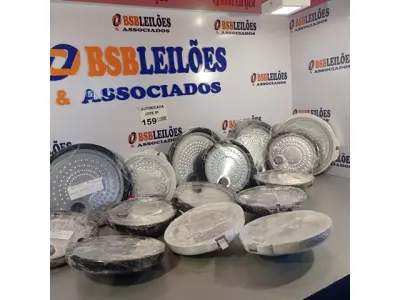 LOTE 159 - 17 TAMPAS DE PANELAS DE ARROZ MONDIAL. (NO ESTADO, NÃO SABEMOS SE FUNCIONA. LEILÃO NÃO TEM GARANTIA E NEM DEVOLUÇÃO).