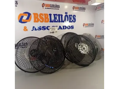 LOTE 148 - 06 GRADES DE VENTILADORES DIVERSOS. (NO ESTADO, NÃO SABEMOS SE FUNCIONA. LEILÃO NÃO TEM GARANTIA E NEM DEVOLUÇÃO).