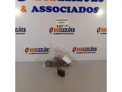 LOTE 147 - 12 CAPACITORES DE VENTILADOR 6UF 400V. (NO ESTADO, NÃO SABEMOS SE FUNCIONA. LEILÃO NÃO TEM GARANTIA E NEM DEVOLUÇÃO).