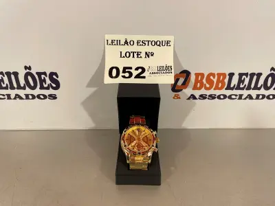 LOTE 052 - 01 RELÓGIO DOURADO COM BRANCO (NO ESTADO, NÃO SABEMOS SE FUNCIONA. LEILÃO NÃO TEM GARANTIA E NEM DEVOLUÇÃO)