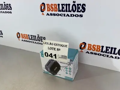 LOTE 041 - 01 CAIXA DE SOM PORTATIL BLUETOOTH (NO ESTADO, NÃO SABEMOS SE FUNCIONA. LEILÃO NÃO TEM GARANTIA E NEM DEVOLUÇÃO)