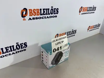 LOTE 041 - 01 CAIXA DE SOM PORTATIL BLUETOOTH (NO ESTADO, NÃO SABEMOS SE FUNCIONA. LEILÃO NÃO TEM GARANTIA E NEM DEVOLUÇÃO)
