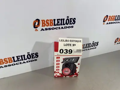 LOTE 039 - 01 CAIXA DE SOM BLUETOOTH COM SUPORTE PARA CELULAR (NO ESTADO, NÃO SABEMOS SE FUNCIONA. LEILÃO NÃO TEM GARANTIA E NEM DEVOLUÇÃO)