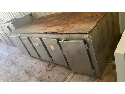 LOTE 041 - 01 BALCÃO REFRIGERADO DE 10 PORTAS (5 DE CADA LADO). (NO ESTADO, NÃO SABEMOS SE FUNCIONA. LEILÃO NÃO TEM GARANTIA E NEM DEVOLUÇÃO).