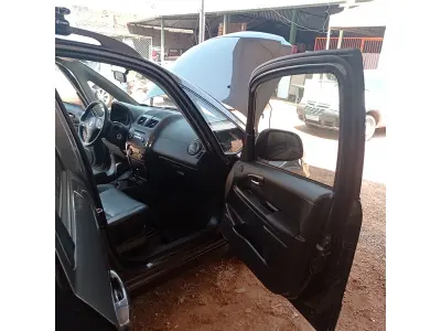 LOTE 003 - 01 IMP/SUZUKI SX4 2.0 16V 145 CV, 4WD, 5 PORTAS AUTOMÁTICO, ANO 2014/2014 CHASSI:***00546, GASOLINA (NO ESTADO)
