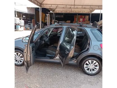 LOTE 003 - 01 IMP/SUZUKI SX4 2.0 16V 145 CV, 4WD, 5 PORTAS AUTOMÁTICO, ANO 2014/2014 CHASSI:***00546, GASOLINA (NO ESTADO)
