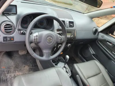 LOTE 003 - 01 IMP/SUZUKI SX4 2.0 16V 145 CV, 4WD, 5 PORTAS AUTOMÁTICO, ANO 2014/2014 CHASSI:***00546, GASOLINA (NO ESTADO)