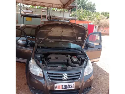 LOTE 003 - 01 IMP/SUZUKI SX4 2.0 16V 145 CV, 4WD, 5 PORTAS AUTOMÁTICO, ANO 2014/2014 CHASSI:***00546, GASOLINA (NO ESTADO)