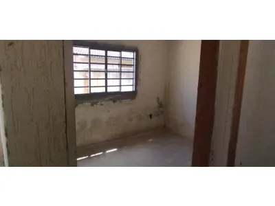 LOTE 001 - 01 CASA SEMI ACABADA NO CONDOMÍNIO ALVORADA RUA 21 QUADRA 54 PARQUE ESTRELA DÁLVA IX, MATRÍCULA DO IMÓVEL Nº 26.825 ARÉA DO CONDOMÍNIO 1.440M². (NO ESTADO)
