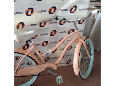 LOTE 135 - 01 BICICLETA FEMININA ARO 26 VINTAGE. (NO ESTADO, LEILÃO NÃO TEM GARANTIA E NEM DEVOLUÇÃO, SUJEITO A POSSÍVEIS AVARIAS VISÍVEIS/OCULTAS E/OU AUSÊNCIA DE COMPONENTES).