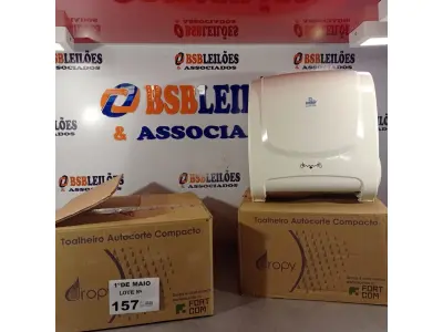 LOTE 157 - 02 TOALHEIROS AUTO CORTE COMPACTO. (NO ESTADO, LEILÃO NÃO TEM GARANTIA E NEM DEVOLUÇÃO, SUJEITO A POSSÍVEIS AVARIAS VISÍVEIS/OCULTAS E/OU AUSÊNCIA DE COMPONENTES).