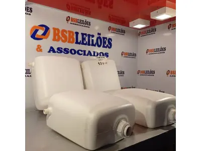 LOTE 151 - 04 CAIXAS DE DESCARGA COM AVARIAS. (NO ESTADO, LEILÃO NÃO TEM GARANTIA E NEM DEVOLUÇÃO, SUJEITO A POSSÍVEIS AVARIAS VISÍVEIS/OCULTAS E/OU AUSÊNCIA DE COMPONENTES).