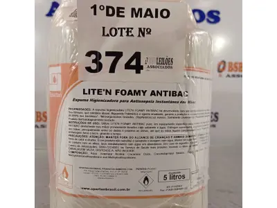 LOTE 374 - 02 GALÕES DE ESPUMA HIGIENIZADORA PARA ANTISSEPSIA INSTANTÂNEA DAS MÃOS 5L CADA. (NO ESTADO, LEILÃO NÃO TEM GARANTIA E NEM DEVOLUÇÃO, SUJEITO A POSSÍVEIS AVARIAS VISÍVEIS/OCULTAS E/OU AUSÊNCIA DE COMPONENTES).