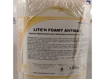 LOTE 369 - 02 GALÕES DE ESPUMA HIGIENIZADORA PARA ANTISSEPSIA INSTANTÂNEA DAS MÃOS 5L CADA. (NO ESTADO, LEILÃO NÃO TEM GARANTIA E NEM DEVOLUÇÃO, SUJEITO A POSSÍVEIS AVARIAS VISÍVEIS/OCULTAS E/OU AUSÊNCIA DE COMPONENTES).