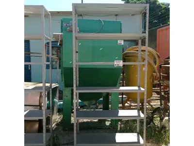 LOTE 630 - 01 ESTANTE DE FERRO COM 05 PRATELEIRAS. (NO ESTADO, LEILÃO NÃO TEM GARANTIA E NEM DEVOLUÇÃO, SUJEITO A POSSÍVEIS AVARIAS VISÍVEIS/OCULTAS E/OU AUSÊNCIA DE COMPONENTES).