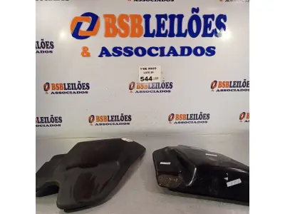 LOTE 544 - 02 TAMPAS LATERAIS PARA MOTO HARLEY-DAVIDSON. (NO ESTADO, LEILÃO NÃO TEM GARANTIA E NEM DEVOLUÇÃO, SUJEITO A POSSÍVEIS AVARIAS VISÍVEIS/OCULTAS E/OU AUSÊNCIA DE COMPONENTES).