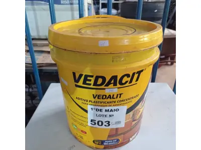 LOTE 503 - 01 BALDE DE VEDALIT, ADITIVO PLASTIFICANTE CONCENTRADO PARA ARGAMASSAS DE ASSENTAMENTO E REBOCO CONVENCIONAL. (NO ESTADO, LEILÃO NÃO TEM GARANTIA E NEM DEVOLUÇÃO, SUJEITO A POSSÍVEIS AVARIAS VISÍVEIS/OCULTAS E/OU AUSÊNCIA DE COMPONENTES).