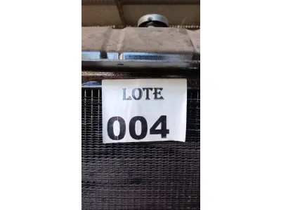 LOTE 004 - 01 GRUPO MOTOR GERADOR 125 KVA, MOTOR SCANIA 6 CILINDROS, BOMBA INJETORA EM LINHA BOSCH, 02 BATERIA DE 150 A, GERADOR CARMOS, POTÊNCIA 125 KVA, CORRENTE 150 A, QUADRO DE PARTIDA MANUAL, ANO 1978, SEM CARENAGEM, GERADOR NÃO ESTA GERANDO, FUNCIONANDO,BOMBA E BICOS REVISADOS. (NO ESTADO)