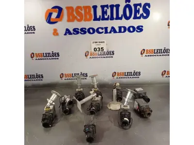 LOTE 035 - 01 LOTE COM VÁRIAS CÂMERAS DE SEGURANÇA MARCAS E MODELOS DIVERSOS. (NO ESTADO, LEILÃO NÃO TEM GARANTIA E NEM DEVOLUÇÃO, SUJEITO A POSSÍVEIS AVARIAS VISÍVEIS/OCULTAS E/OU AUSÊNCIA DE COMPONENTES).