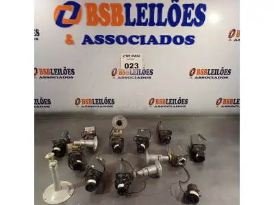 LOTE 023 - 01 LOTE COM VÁRIAS CÂMERAS DE SEGURANÇA MARCAS E MODELOS DIVERSOS. (NO ESTADO, LEILÃO NÃO TEM GARANTIA E NEM DEVOLUÇÃO, SUJEITO A POSSÍVEIS AVARIAS VISÍVEIS/OCULTAS E/OU AUSÊNCIA DE COMPONENTES).