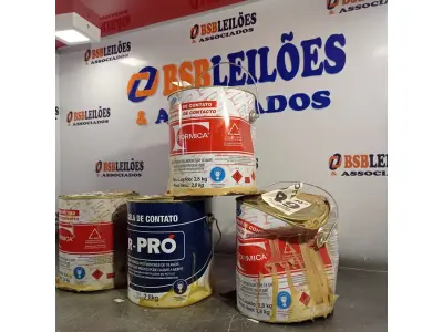 LOTE 049 - 04 – LATAS DE COLAS (NO ESTADO, NÃO SABEMOS SE FUNCIONA. LEILÃO NÃO TEM GARANTIA E NEM DEVOLUÇÃO, SUJEITO A POSSÍVEIS AVARIAS VISÍVEIS/OCULTAS E/OU AUSÊNCIA DE COMPONENTES)