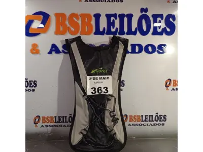 LOTE 363 - 01 CAMELBAK NA COR PRETA. (NO ESTADO, LEILÃO NÃO TEM GARANTIA E NEM DEVOLUÇÃO, SUJEITO A POSSÍVEIS AVARIAS VISÍVEIS/OCULTAS E/OU AUSÊNCIA DE COMPONENTES).