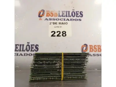 LOTE 228 - 01 LOTE COM VÁRIAS MEMORIAS PARA PC MARCAS E MODELOS DIVERSOS. (NO ESTADO, LEILÃO NÃO TEM GARANTIA E NEM DEVOLUÇÃO, SUJEITO A POSSÍVEIS AVARIAS VISÍVEIS/OCULTAS E/OU AUSÊNCIA DE COMPONENTES).