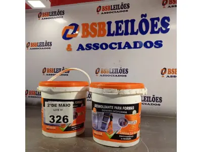 LOTE 326 - 02 BALDES DE DESMOLDANTE PARA FORMAS 3,6L. (NO ESTADO, LEILÃO NÃO TEM GARANTIA E NEM DEVOLUÇÃO, SUJEITO A POSSÍVEIS AVARIAS VISÍVEIS/OCULTAS E/OU AUSÊNCIA DE COMPONENTES).