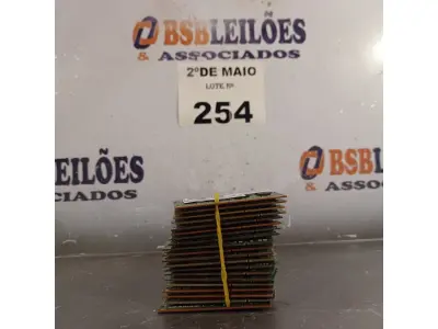 LOTE 254 - 01 LOTE COM VÁRIAS MEMORIAS PARA NOTEBOOK MARCAS E MODELOS DIVERSOS. (NO ESTADO, LEILÃO NÃO TEM GARANTIA E NEM DEVOLUÇÃO, SUJEITO A POSSÍVEIS AVARIAS VISÍVEIS/OCULTAS E/OU AUSÊNCIA DE COMPONENTES).