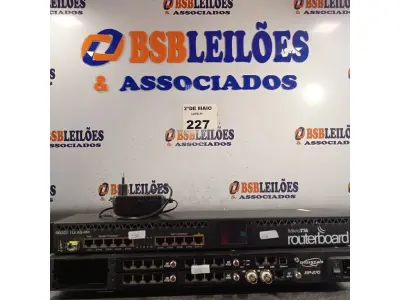 LOTE 227 - 01 MIKROTIK ROUTERBOARD RB201 E 01 CENTRAL PABX DIGISTAR XIP-270. (NO ESTADO, LEILÃO NÃO TEM GARANTIA E NEM DEVOLUÇÃO, SUJEITO A POSSÍVEIS AVARIAS VISÍVEIS/OCULTAS E/OU AUSÊNCIA DE COMPONENTES).