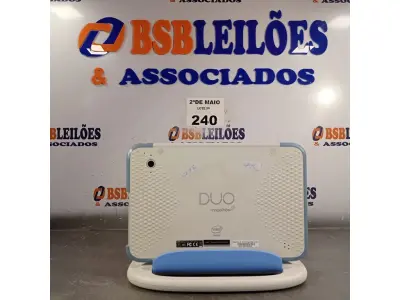 LOTE 240 - 01 TABLET INTEL DUO SEM FONTE. (NO ESTADO, LEILÃO NÃO TEM GARANTIA E NEM DEVOLUÇÃO, SUJEITO A POSSÍVEIS AVARIAS VISÍVEIS/OCULTAS E/OU AUSÊNCIA DE COMPONENTES).