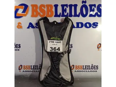 LOTE 364 - 01 CAMELBAK NA COR PRETA. (NO ESTADO, LEILÃO NÃO TEM GARANTIA E NEM DEVOLUÇÃO, SUJEITO A POSSÍVEIS AVARIAS VISÍVEIS/OCULTAS E/OU AUSÊNCIA DE COMPONENTES).