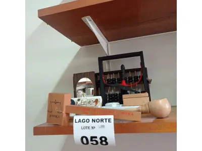 LOTE 058 - 01 LOTE COM ARTIGOS DE DECORAÇÃO (NO ESTADO, NÃO SABEMOS SE FUNCIONA. LEILÃO NÃO TEM GARANTIA E NEM DEVOLUÇÃO). 