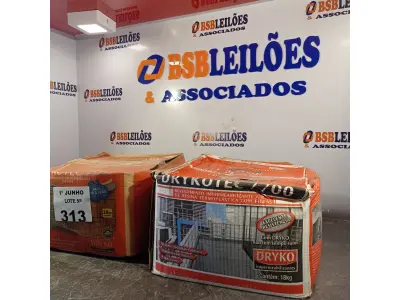 LOTE 313 - 02 CAIXAS DE ARGAMASSA POLIMÉRICA SENDO: DRYKOTEC 7700/5500 18KG. (NO ESTADO, LEILÃO NÃO TEM GARANTIA E NEM DEVOLUÇÃO, SUJEITO A POSSÍVEIS AVARIAS VISÍVEIS/OCULTAS E/OU AUSÊNCIA DE COMPONENTES).