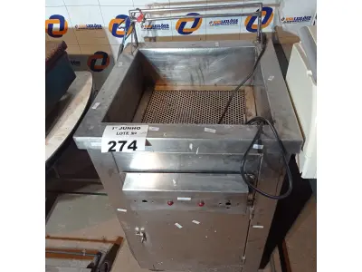 LOTE 274 - 01 FRITADEIRA ELÉTRICA. (NO ESTADO, LEILÃO NÃO TEM GARANTIA E NEM DEVOLUÇÃO, SUJEITO A POSSÍVEIS AVARIAS VISÍVEIS/OCULTAS E/OU AUSÊNCIA DE COMPONENTES).