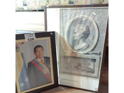 LOTE 326 - 01 QUADRO CHARLES-ETIENNE GAUCHER E 01 QUADRO DO HUGO CHAVES.  (NO ESTADO, LEILÃO NÃO TEM GARANTIA E NEM DEVOLUÇÃO, SUJEITO A POSSÍVEIS AVARIAS VISÍVEIS/OCULTAS E/OU AUSÊNCIA DE COMPONENTES).