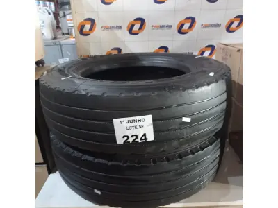 LOTE 224 - 02 PNEUS PARA CAMINHÃO ¾ 215/75/17.5. (NO ESTADO, LEILÃO NÃO TEM GARANTIA E NEM DEVOLUÇÃO, SUJEITO A POSSÍVEIS AVARIAS VISÍVEIS/OCULTAS E/OU AUSÊNCIA DE COMPONENTES).