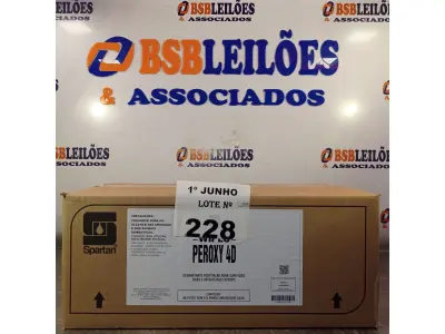 LOTE 228 - 06 BALDES DE WIPES PEROXY 40, PANOS UMEDECIDOS DESINFETANTE HOSPITALAR PARA SUPERFÍCIES FIXAS E ARTIGOS NÃO CRÍTICOS. (NO ESTADO, LEILÃO NÃO TEM GARANTIA E NEM DEVOLUÇÃO, SUJEITO A POSSÍVEIS AVARIAS VISÍVEIS/OCULTAS E/OU AUSÊNCIA DE COMPONENTES).