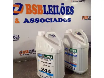 LOTE 244 - 10 LITROS DE HIPOCLORITO DE SÓDIO 12%. (NO ESTADO, LEILÃO NÃO TEM GARANTIA E NEM DEVOLUÇÃO, SUJEITO A POSSÍVEIS AVARIAS VISÍVEIS/OCULTAS E/OU AUSÊNCIA DE COMPONENTES).