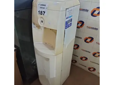 LOTE 187 - 01 BEBEDOURO PARA GARRAFÃO MARCA EGE 220V. (NO ESTADO, LEILÃO NÃO TEM GARANTIA E NEM DEVOLUÇÃO, SUJEITO A POSSÍVEIS AVARIAS VISÍVEIS/OCULTAS E/OU AUSÊNCIA DE COMPONENTES).