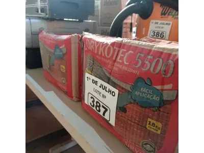 LOTE 387 - 02 CAIXAS DE DRYKOTEC 5500 18KG. (NO ESTADO, LEILÃO NÃO TEM GARANTIA E NEM DEVOLUÇÃO, SUJEITO A POSSÍVEIS AVARIAS VISÍVEIS/OCULTAS E/OU AUSÊNCIA DE COMPONENTES).