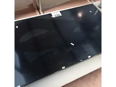LOTE 336 - 01 TV LG 47” POL PARA RETIRADA DE PEÇAS. (NO ESTADO, LEILÃO NÃO TEM GARANTIA E NEM DEVOLUÇÃO, SUJEITO A POSSÍVEIS AVARIAS VISÍVEIS/OCULTAS E/OU AUSÊNCIA DE COMPONENTES).