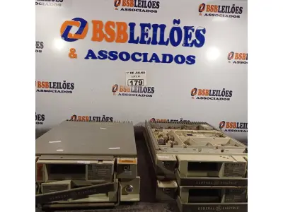 LOTE 179 - 04 RÁDIOS COMUNICADORES. (NO ESTADO, LEILÃO NÃO TEM GARANTIA E NEM DEVOLUÇÃO, SUJEITO A POSSÍVEIS AVARIAS VISÍVEIS/OCULTAS E/OU AUSÊNCIA DE COMPONENTES).