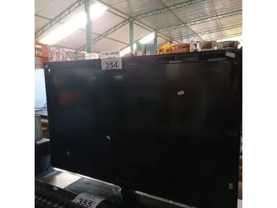 LOTE 354 - 01 TV SAMSUNG 37” POL PARA RETIRADA DE PEÇAS. (NO ESTADO, LEILÃO NÃO TEM GARANTIA E NEM DEVOLUÇÃO, SUJEITO A POSSÍVEIS AVARIAS VISÍVEIS/OCULTAS E/OU AUSÊNCIA DE COMPONENTES).