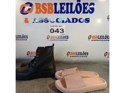 LOTE 043 - 02 – PARES DE CALÇADOS FEMININO Nº 38 (NO ESTADO, NÃO SABEMOS SE FUNCIONA. LEILÃO NÃO TEM GARANTIA E NEM DEVOLUÇÃO, SUJEITO A POSSÍVEIS AVARIAS VISÍVEIS/OCULTAS E/OU AUSÊNCIA DE COMPONENTES)